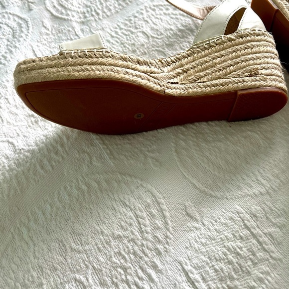 Alfani Women’s Cohjo Padded Insole White Wedge Sandals, Size 91/2 M. NEW - Picture 9 of 14